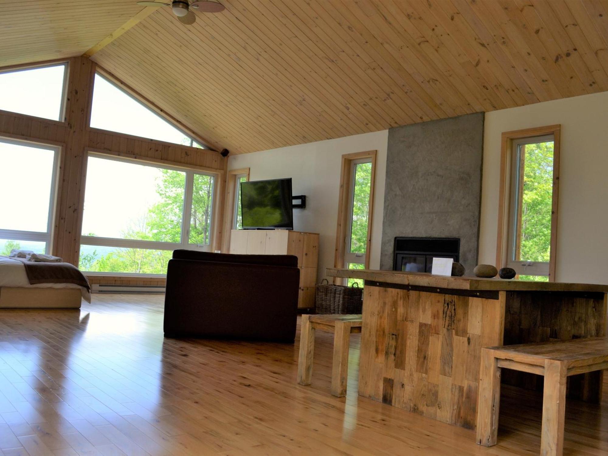 Éco Spa Highland Grenville-Sur-La-Rouge Habitación foto