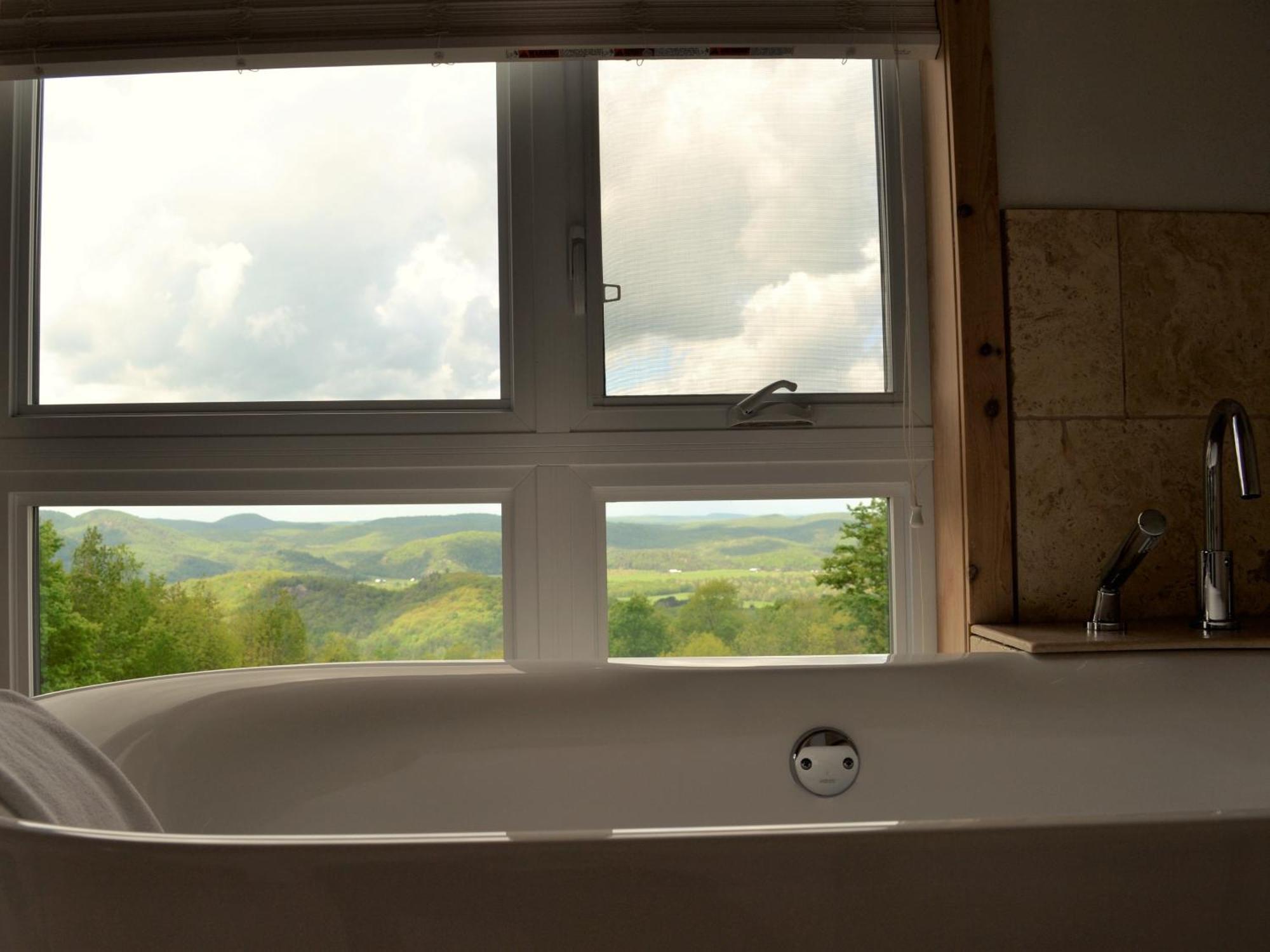 Éco Spa Highland Grenville-Sur-La-Rouge Habitación foto